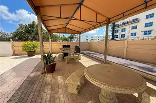 1401 S Ocean Dr, Hollywood, FL 33019 - Photo 24