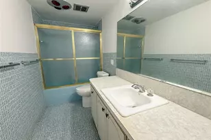 1401 S Ocean Dr, Hollywood, FL 33019 - Photo 18