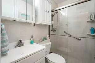 2100 NE 38th St, Lighthouse Point, FL 33064 - Photo 8