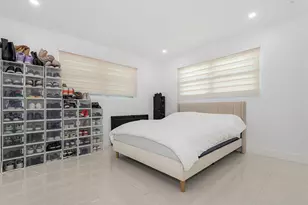 825 Argonaut Isle, Dania Beach, FL 33004 - Photo 20