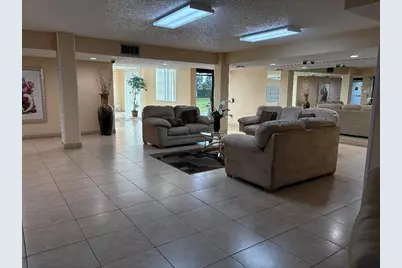 8900 Washington Boulevard #409, Pembroke Pines, FL 33025 - Photo 18