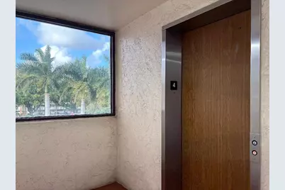 8900 Washington Boulevard #409, Pembroke Pines, FL 33025 - Photo 20