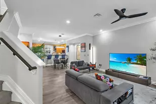 1033 NE 17th Way, Fort Lauderdale, FL 33304 - Photo 10