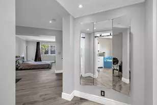 1033 NE 17th Way, Fort Lauderdale, FL 33304 - Photo 16