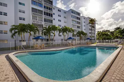 610 NE 12th Avenue #601, Hallandale Beach, FL 33009 - Photo 40