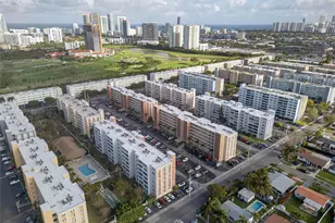 610 NE 12th Ave, Hallandale Beach, FL 33009 - Photo 1