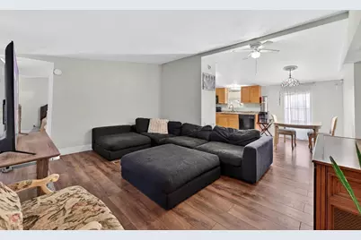 100 NW 217th Terrace, Pembroke Pines, FL 33029 - Photo 4