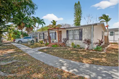 100 NW 217th Terrace, Pembroke Pines, FL 33029 - Photo 20