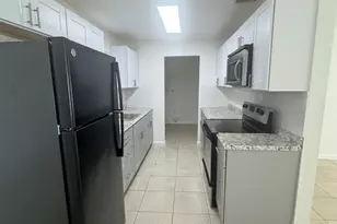 5914 N Haverhill Rd, West Palm Beach, FL 33407 - Photo 8