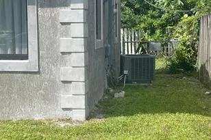 6361 NW 27th St, Margate, FL 33063 - Photo 4