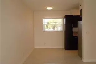 270 NE 40th St, Oakland Park, FL 33334 - Photo 4