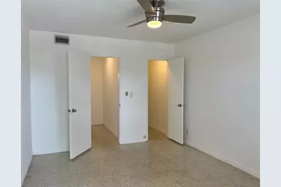 270 NE 40th Street #26, Oakland Park, FL 33334 - Photo 8