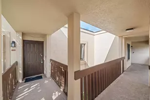 5306 Cedar Lake Dr, Boynton Beach, FL 33437 - Photo 2