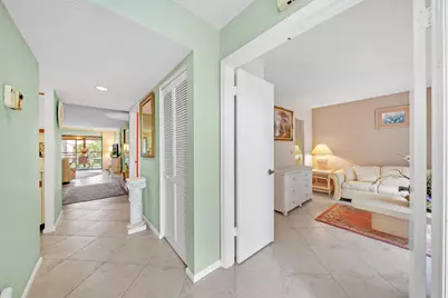 5306 Cedar Lake Drive #203, Boynton Beach, FL 33437 - Photo 6