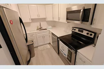 555 SE 8th Street #152, Deerfield Beach, FL 33441 - Photo 10