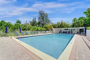 1055 SE 15th St, Fort Lauderdale, FL 33316 - Photo 22