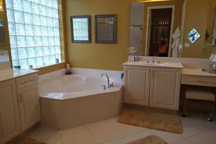 13245 Alhambra Lake Cir, Delray Beach, FL 33446 - Photo 32