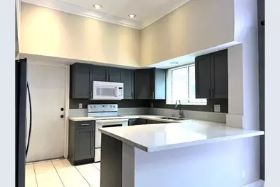 10110 NW 5th Street, Plantation, FL 33324 - Photo 6