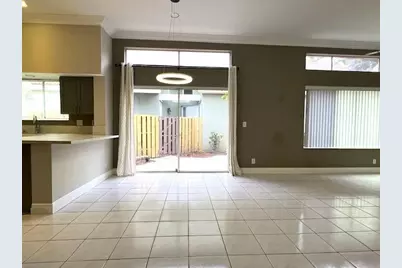 10110 NW 5th Street, Plantation, FL 33324 - Photo 10