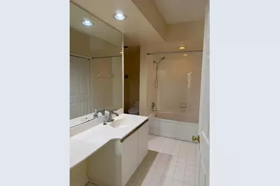 3225 NE 184th Street #10303, Aventura, FL 33160 - Photo 10