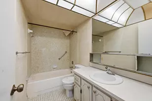 9541 Sunrise Lakes Blvd, Sunrise, FL 33322 - Photo 16