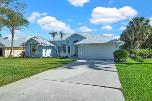 184 SE Osprey Rdg, Port Saint Lucie, FL 34984 - Photo 2