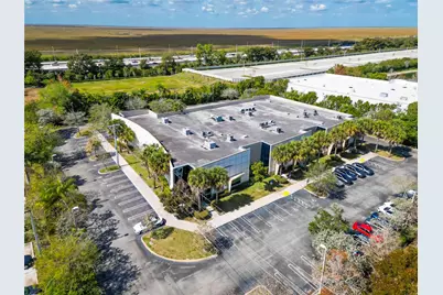 3902-3904 NW 126 Avenue, Coral Springs, FL 33065 - Photo 14