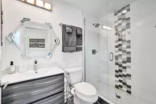 2502 NE 6th Ave, Wilton Manors, FL 33305 - Photo 32