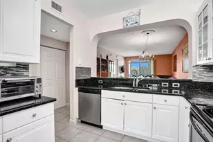 7635 Southampton Terrace, Tamarac, FL 33321 - Photo 6