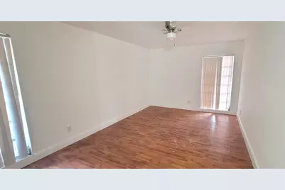 7109 NW 68th Street, Tamarac, FL 33321 - Photo 8