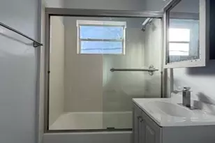 1966 NE 177th St, North Miami Beach, FL 33162 - Photo 18