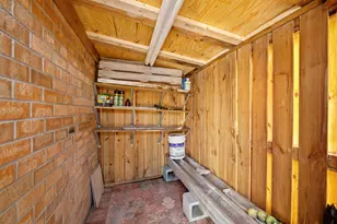 9131 SW 20th Pl, Davie, FL 33324 - Photo 26