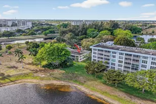 3200 N Course Ln, Pompano Beach, FL 33069 - Photo 46