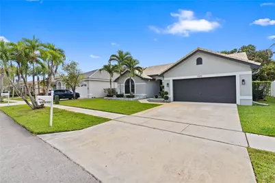 17870 SW 4th Court, Pembroke Pines, FL 33029 - Photo 36