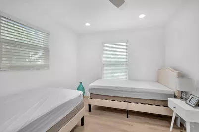 3308 E El Vedado Court, West Palm Beach, FL 33405 - Photo 12