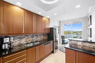 411 N New River Dr, Fort Lauderdale, FL 33301 - Photo 14