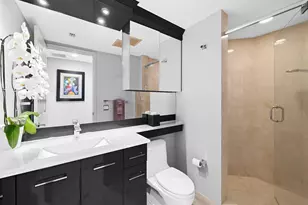 411 N New River Dr, Fort Lauderdale, FL 33301 - Photo 18