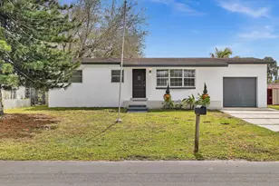 5710 SW 54th Ct, Davie, FL 33314 - Photo 2