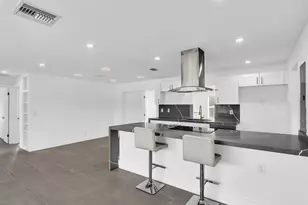 5710 SW 54th Ct, Davie, FL 33314 - Photo 14