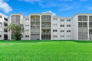 608 NE 2nd St, Dania Beach, FL 33004 - Photo 2