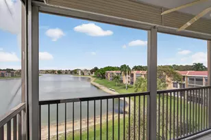 6239 Coral Lake Dr, Margate, FL 33063 - Photo 34