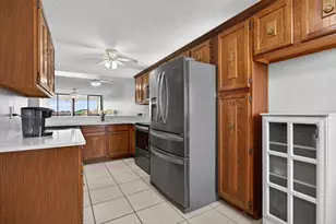 6239 Coral Lake Dr, Margate, FL 33063 - Photo 4