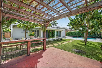 4781 NE 4th Avenue, Oakland Park, FL 33334 - Photo 30