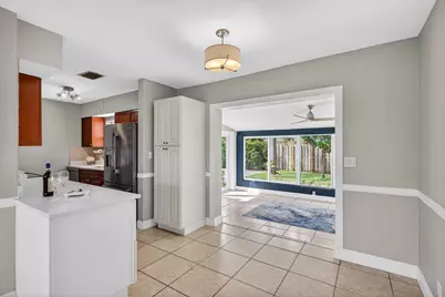 4781 NE 4th Avenue, Oakland Park, FL 33334 - Photo 16