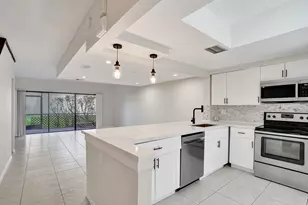 4732 NW 90th Ave, Sunrise, FL 33351 - Photo 2
