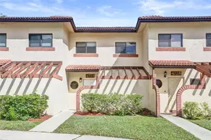 4732 NW 90th Ave, Sunrise, FL 33351 - Photo 2