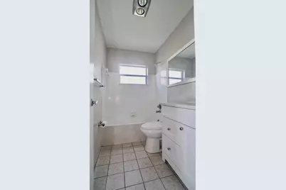 5908 NW 81st Avenue, Tamarac, FL 33321 - Photo 30