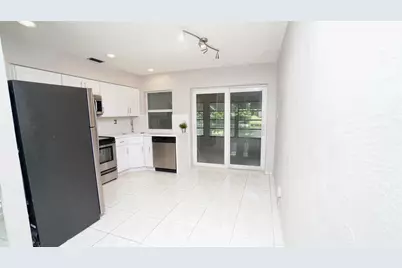 5908 NW 81st Avenue, Tamarac, FL 33321 - Photo 18