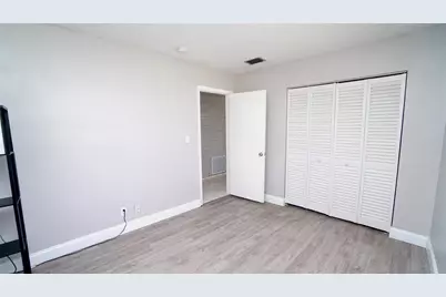 5908 NW 81st Avenue, Tamarac, FL 33321 - Photo 24