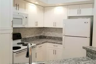 3430 Pine Walk Dr, Margate, FL 33064 - Photo 8